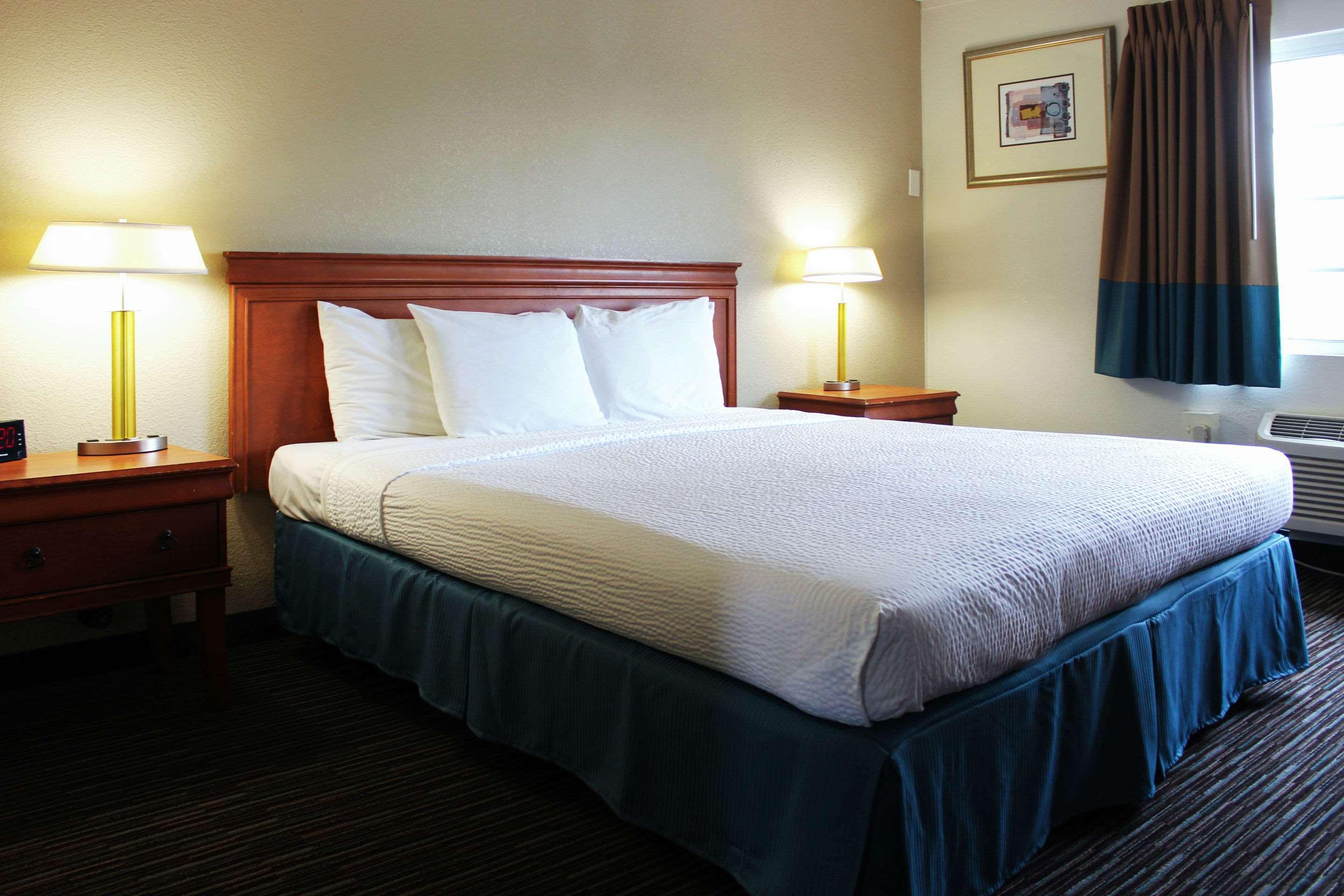 Rodeway Inn Near University-Gateway To Yosemite Merced Eksteriør billede